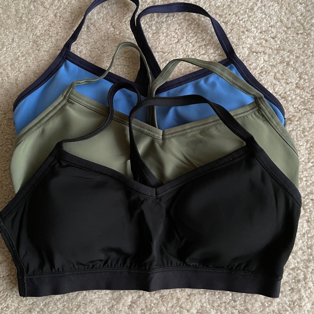 Set of three American Eagle Chill sports b…